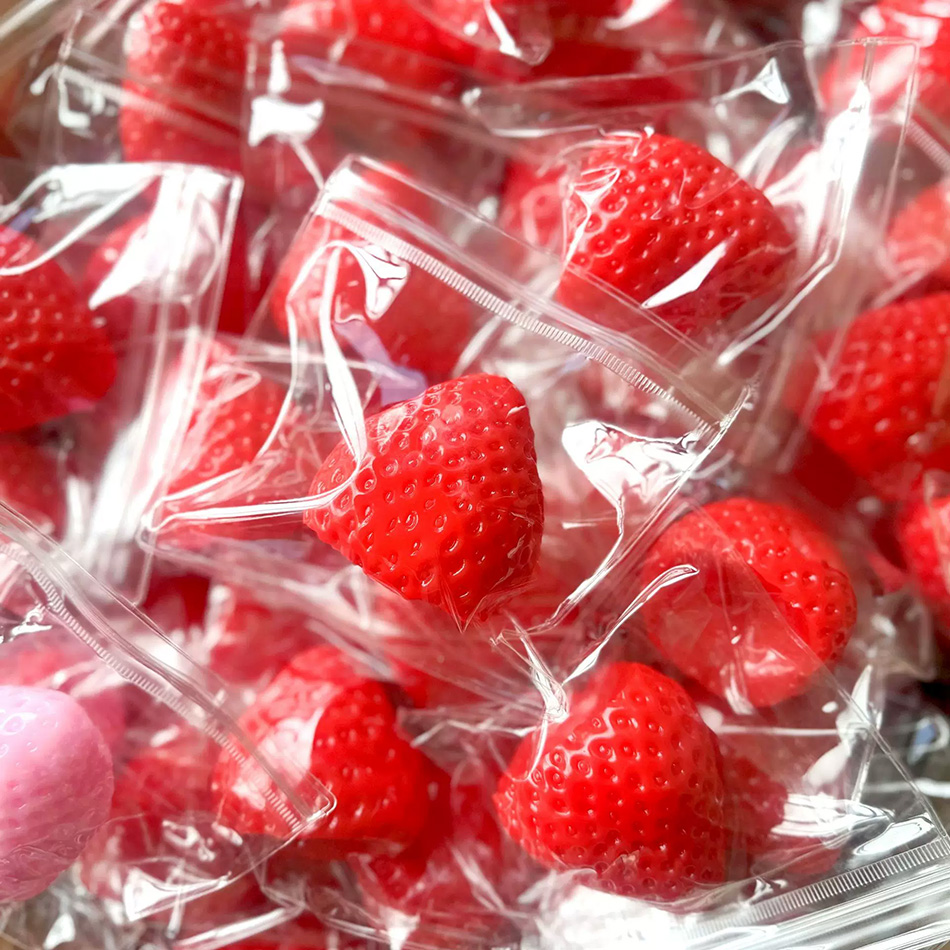 Kids Toys Entertainer - New Squishy Big Strawberry Squeeze Toy